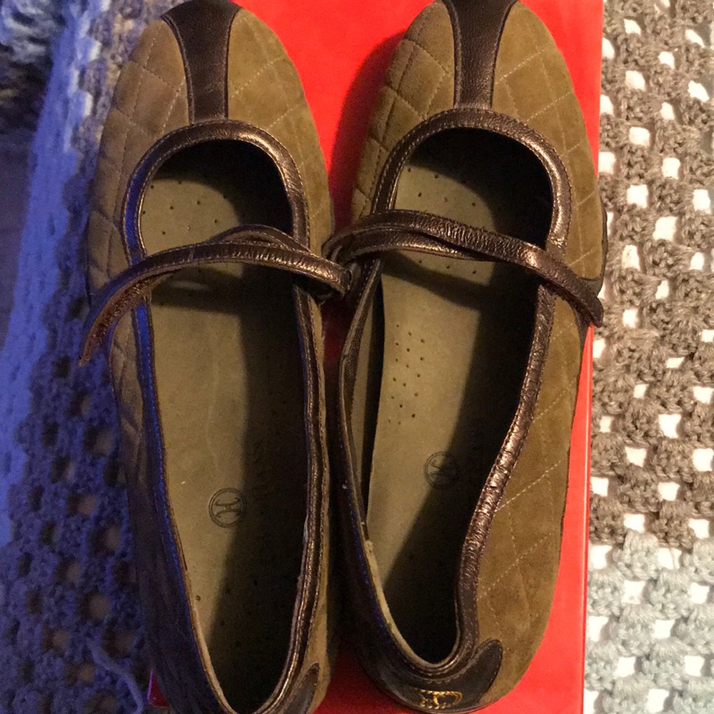 Cole Haan- Nike Air